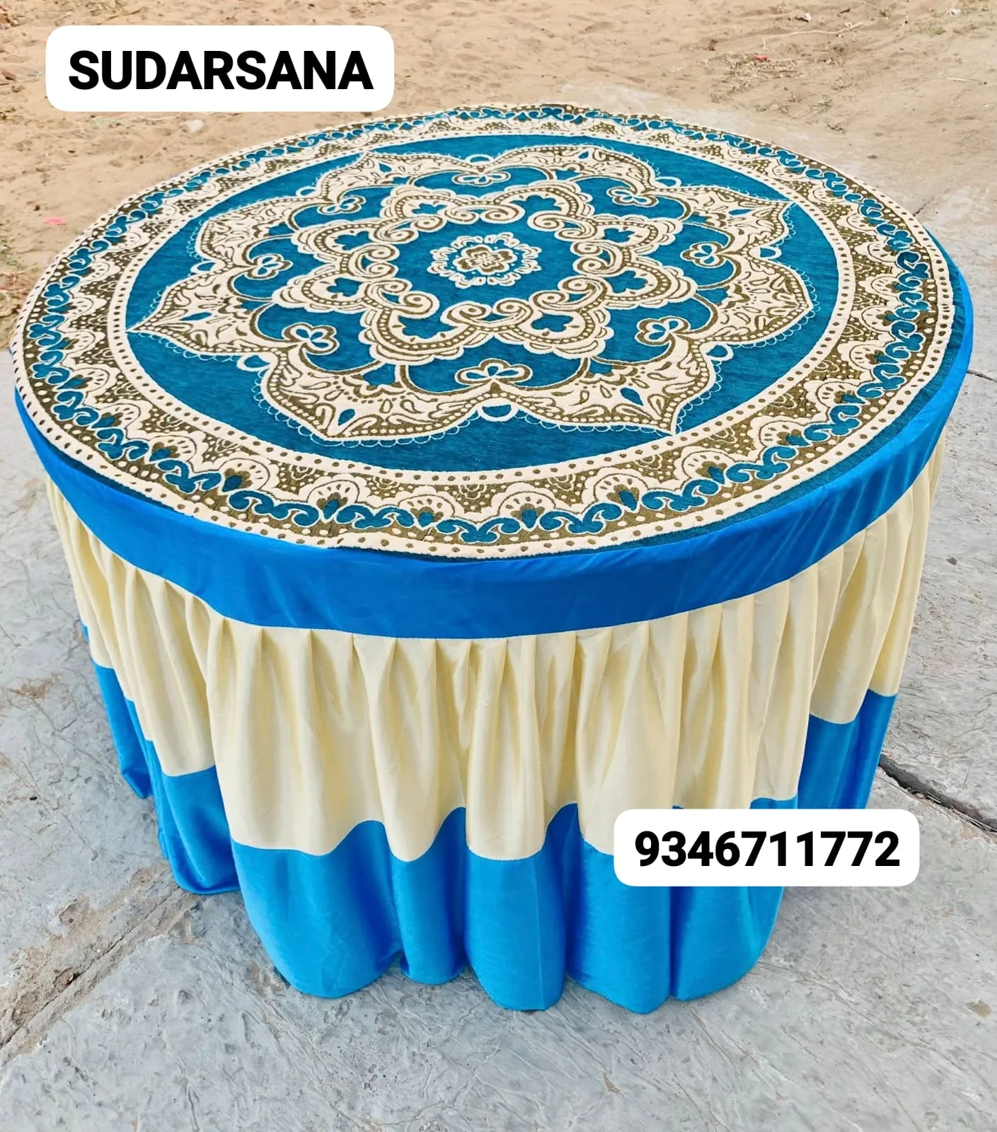 wedding Round table covers